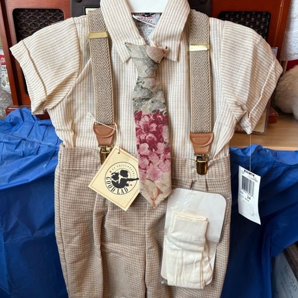 24 Months Outfit - Picture 5 of 5